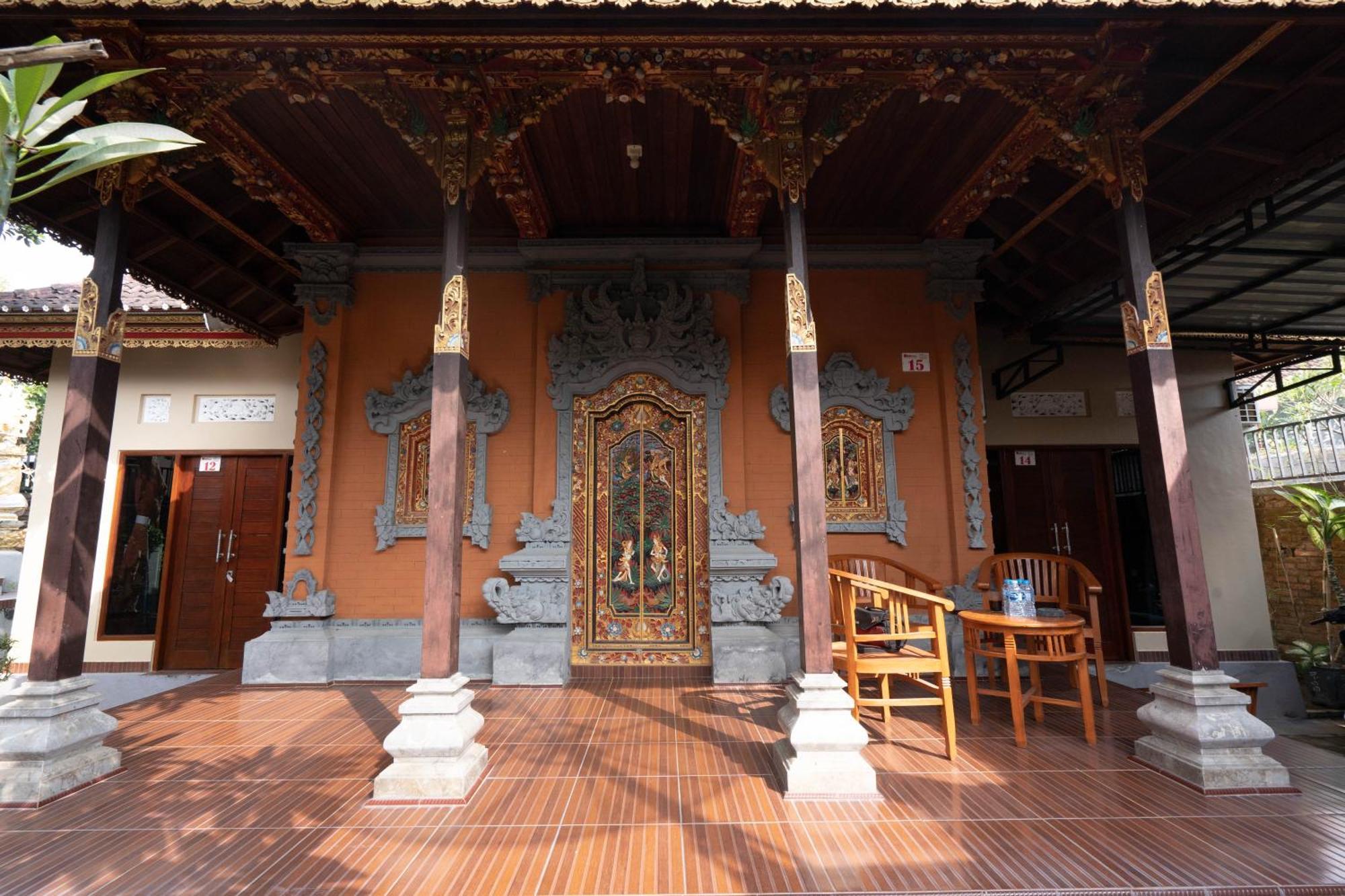 Hotel Reddoorz Near Buleleng Harbour 2 Singaraja Esterno foto